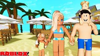  DREAM FAMILY VACATION TO THE MALDIVES  | Bloxburg Roleplay | Roblox