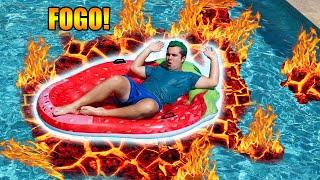 A PISCINA É LAVA DESAFIO! - | Família Maloucos ( The Pool is Lava Challenge )