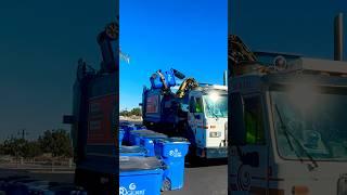 Camión de la Basura | Garbage Truck In Action #garbagetruck #musica  #garbagefamilyshow