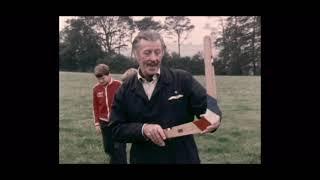 My boomerang won't come back Boomerang Hugo Irwin attempts world record in Totnes U.K. in 1977