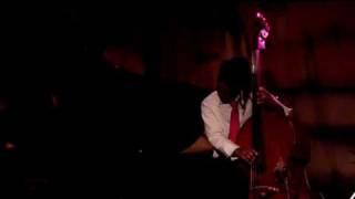 Jacky Terrasson Trio (ft Ben Williams) "Body and Soul/Beat it" @ New Morning (Paris)