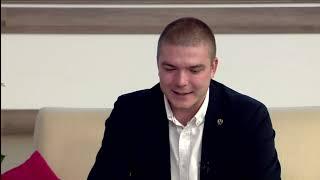 Шоу "Будильник". Адвокат Максим Золотарев рассказывает про жилищный вопрос