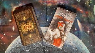 Royo Dark Tarot by Lo Scarabeo (MM) (2011) Artwork by Luis Royo Quick Flip Through