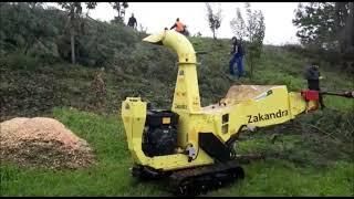 Tracked wood chipper _ Rębak gąsienicowy Zakandra Agrinova