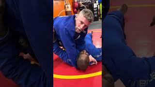 Lapel choke from Side control