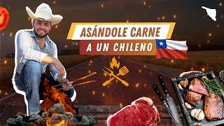 Asándole carne a un chileno.