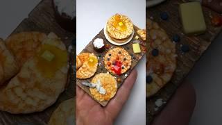Миниатюрные блины #миниатюра #куклы #длядетей #длякукол #еда #блины #лепка #лепкаизполимернойглины