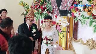 MANOMUNOMU SUHUT PARANAK & PENGANTIN