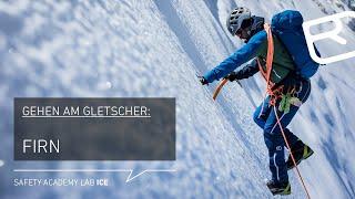 Hochtouren Gehtechnik: Gehen auf Firn mit Steigeisen und Pickel - Tutorial (9/18) | LAB ICE