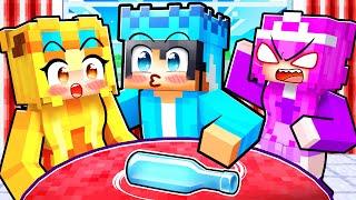 SPIN THE BOTTLE With POPULAR GIRLFRIEND in Minecraft!