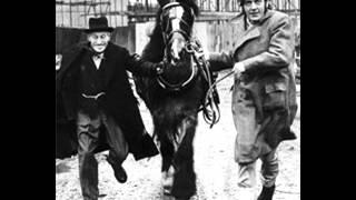 Harry H. Corbett & Wilfrid Brambell - Steptoe & Son At Buckingham Palace (1963)