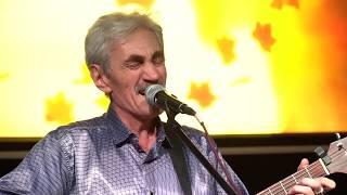 «ЛИСТЬЯ ПАДАЮТ»   -  посвящается Сергею Есенину