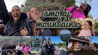 our Smoky Mountain getaway! Dollywood, mountain coasters, and lots of foooood ️