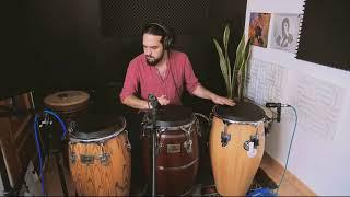 A bit of short impro on congas 4/4