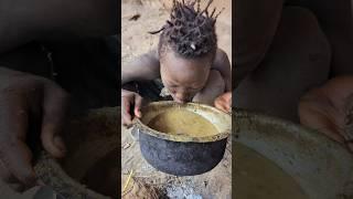 It's Favorite food Hadzabe tribe eating lunch, very Delicious food.#culture #traditional