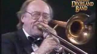 Dr. Jazz - BENKO DIXIELAND BAND feat. Chris Barber