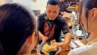 Ex-Rapper Dad Serves Tastiest Tonkatsu in Okinawa!