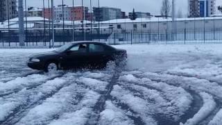 AUDI SNOW DRIFT BATUMSKI