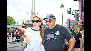 Disney’s Hollywood Studios! Brown Derby Review!  Try the Crab Louie & Grapefruit Cake!  Amazing!