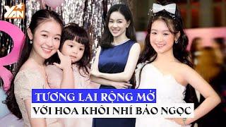 Hoa khôi nhí Bảo Ngọc có tương lai rộng mở : Làm con nuôi của "bà trùm Hoa hậu" Phạm Kim Dung