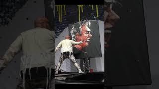 ARTIST splashes PAINT to make a PORTRAIT  #livepainting #liveart #speedpainting