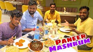 Aaj First Bar Truck Helper Gaya Resturent || Mashrum Paneer Kha kar Majja Hi Aa Gaya #vlog