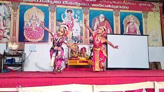 Gandhamu puyyaruga panniru gandhamu puyyaruga song kuchipudi dance by Monisha||tyagaraja keerthanalu
