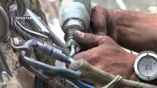 construction de la passerelle des conscrits aux Contamines