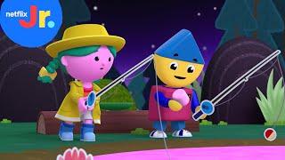 Fishing for Pink Marshmallows  Charlie's Colorforms City | Netflix Jr