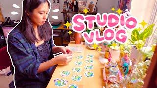 Studio Vlog  spring cleaning sale prep, drawing merch + more  ft. Munbyn