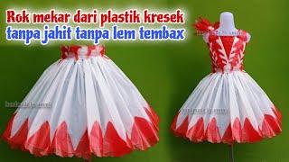 Gaun / Rok mekar merah putih dari Plastik kresek | Kostum karnaval 17 agustusan mudah dan simpel