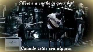 Tokio Hotel - Love Who Loves You Back (Lyrics + Español) Subtitulos