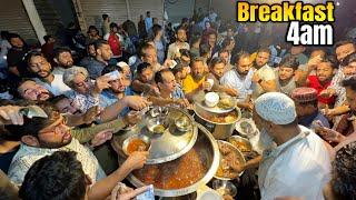 PEOPLE ARE CRAZY  4:00 AM FOR NASIR BONG PAYE BREAKFAST IN LAHORE - BEST SIRI PAYE FOOD STREET