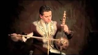 "Ay Ishiginda (Ay işığında : Under the moonlight)" Performed on Kamancheh by Imamyar Hasanov