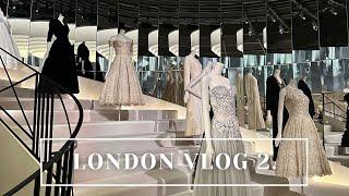 LONDON VLOG 2.: GABRIELLE CHANEL FASHION MANIFESTO KIÁLLÍTÁS, HARRODS KARÁCSONYI RÉSZLEG