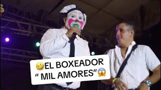 El boxeador - El Mil Amores haciendo sombra