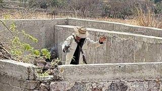 Chamán estaba realizando brujería en una alberca del cerro