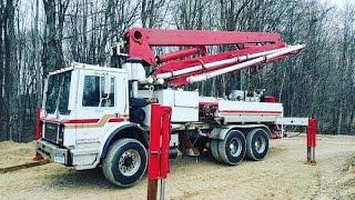 SCHWING 32M CONCRETE PUMP TRUCK