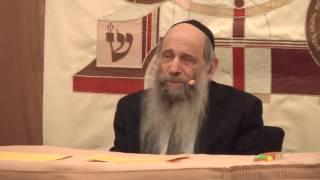 Can my Non-Jewish Friend make Blessings on food? - Ask the Rabbi Live with Rabbi Mintz