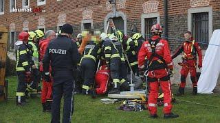 Personenrettung aus Brunnenschacht: Arbeiter durch Höhenretter aus 23 Metern Tiefe gerettet