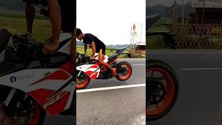 KTM RC 200 ️ Stopiee  The Artist Rider