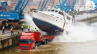 Caught on Camera: Heavy Equipment Fails & Extreme Oversize Truck Transport #9