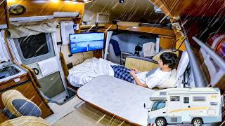 Gaming bed camper | Strong winds and heavy rain Life in the car [Subtitles, multilingual audio]