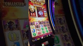 Vegas trip, 1st imte gambling on slots with 10 dollaHolla