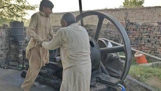 Amazing Starting Old Black Diesel Engine With 26 HP || Ras Multan vloger