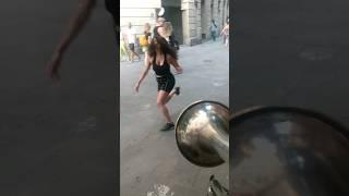 sorprende bailarina al publico #jazz #jazzmusic #street #dancer #streetdance #streetmusic #art #danc