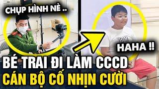 Mới đi biển về lại phải ĐI LÀM CCCD, bé trai khiến các cán bộ KO NHỊN ĐƯỢC CƯỜI | Tin 3 Phút