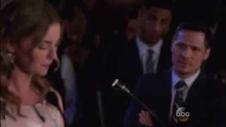 Revenge 4x18  - Emily Thorne reveals herself as Amanda Clarke to the world scene [HD]