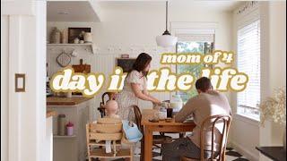 new routines and going screen free // Day in the life of a Mom of 4