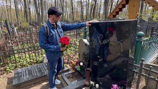 5 браков и смерть в одиночестве … на могиле актёра режиссёра Михаила Козакова / Введенское кладбище